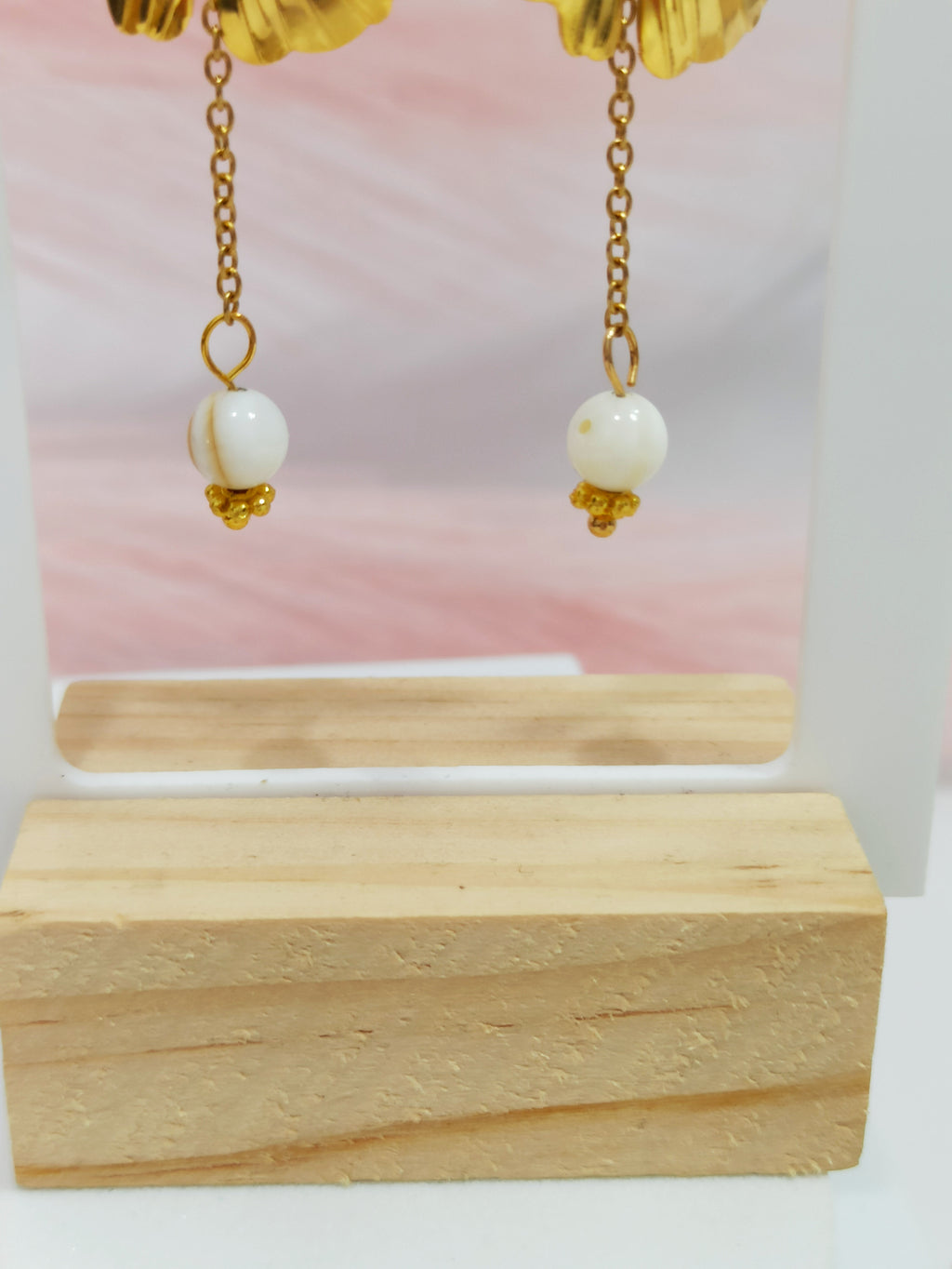Boucles d'oreilles feuille de ginkgo et perles d'eau douce