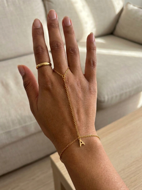 Bracelet de main personnalisé