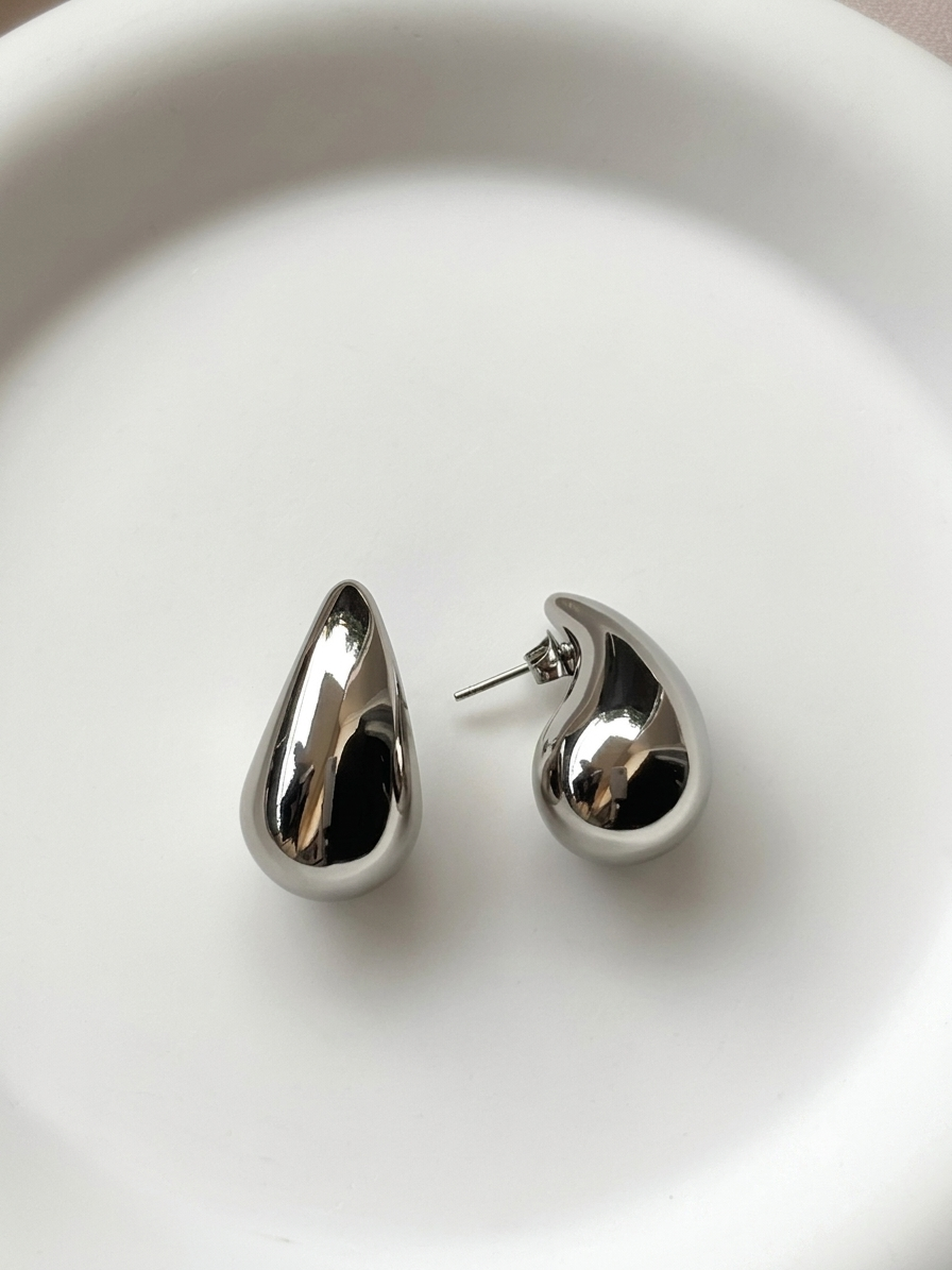 Boucles d'oreilles goutte argenté
