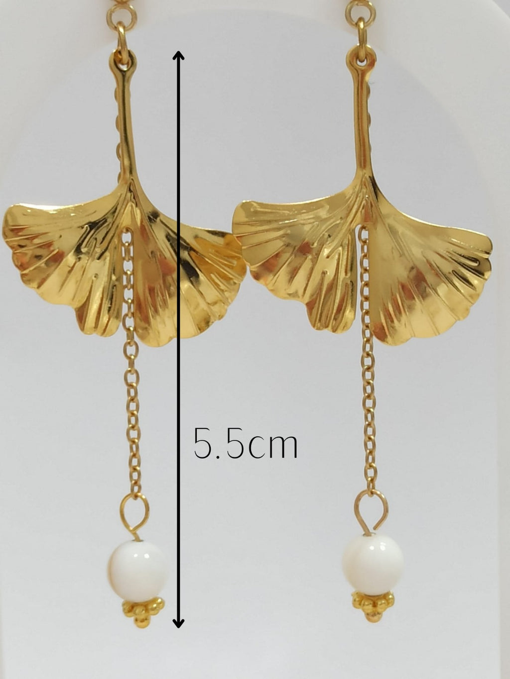 Boucles d'oreilles feuille de ginkgo et perles d'eau douce