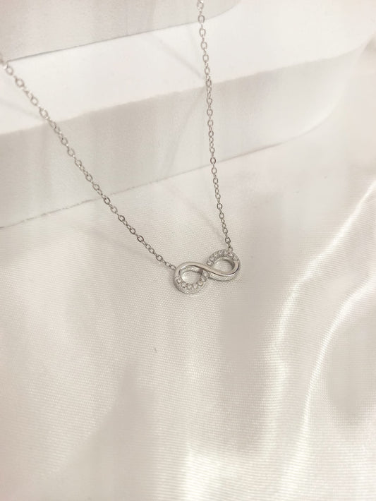 Collier infinity ~acier inoxydable~