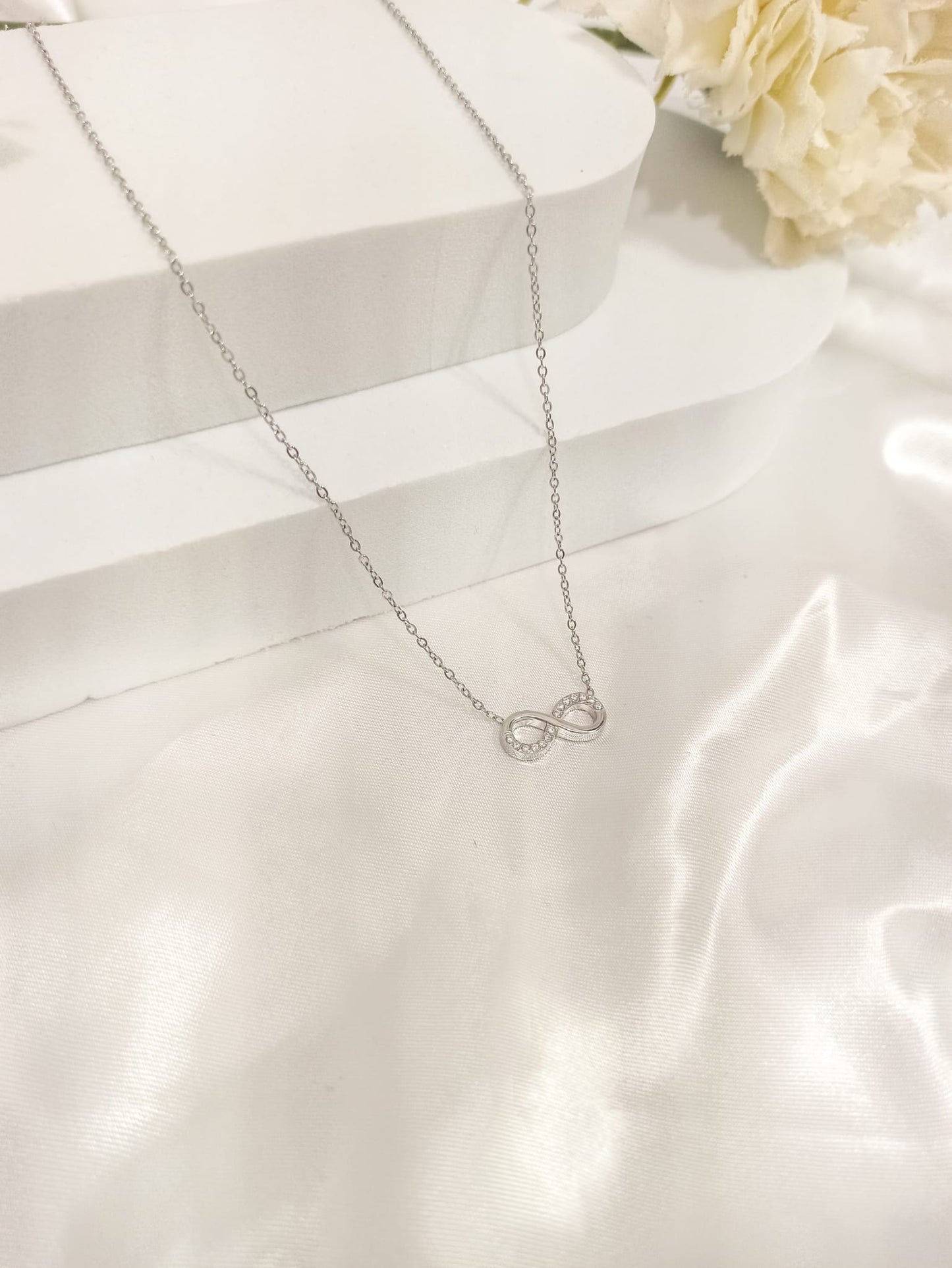 Collier infinity ~acier inoxydable~