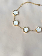 Bracelet fleur ~acier inoxydable~ blanc