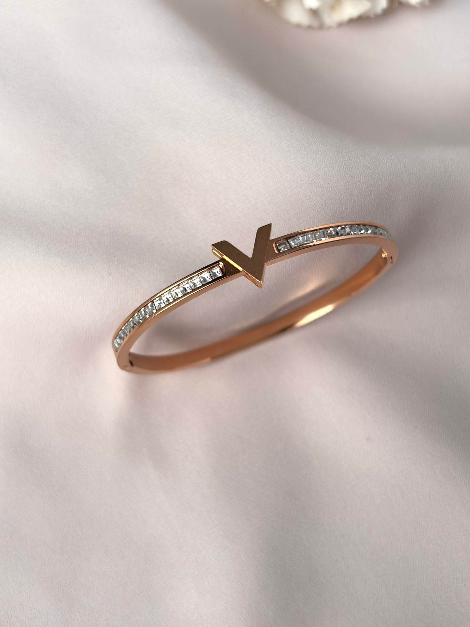 Jonc V rose gold ~acier inoxydable~