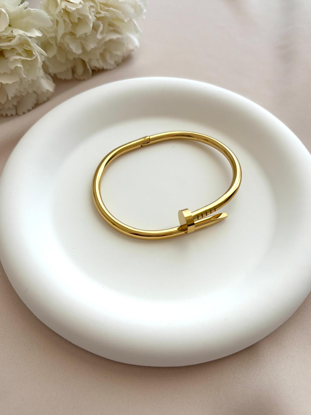 Bracelet jonc clou doré