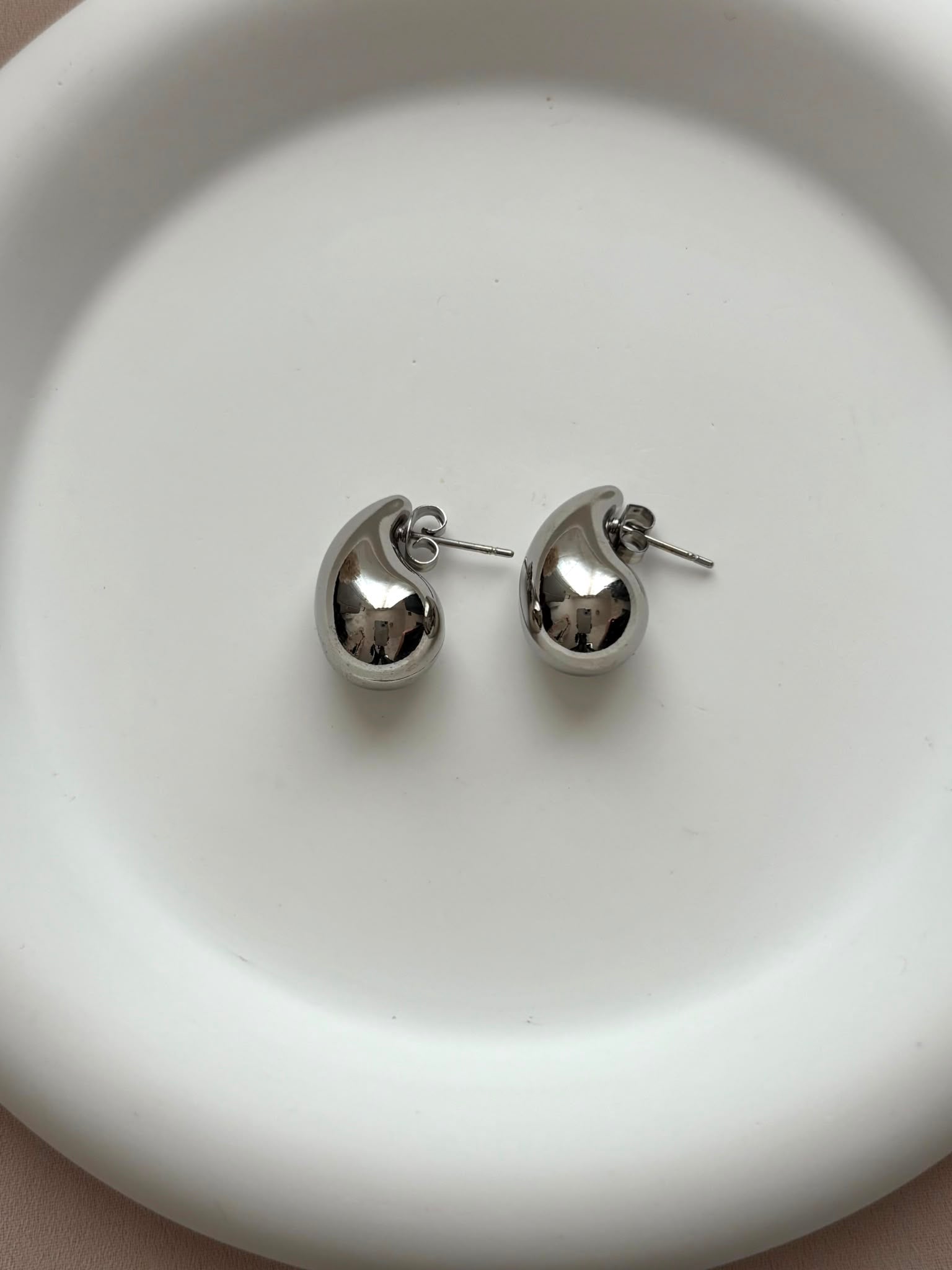Boucles d'oreilles goutte argenté (3 tailles)