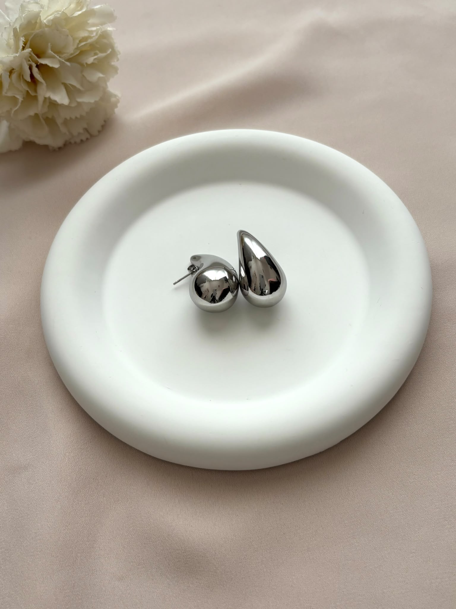 Boucles d'oreilles goutte argenté (3 tailles)
