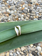 Bague émail blanche