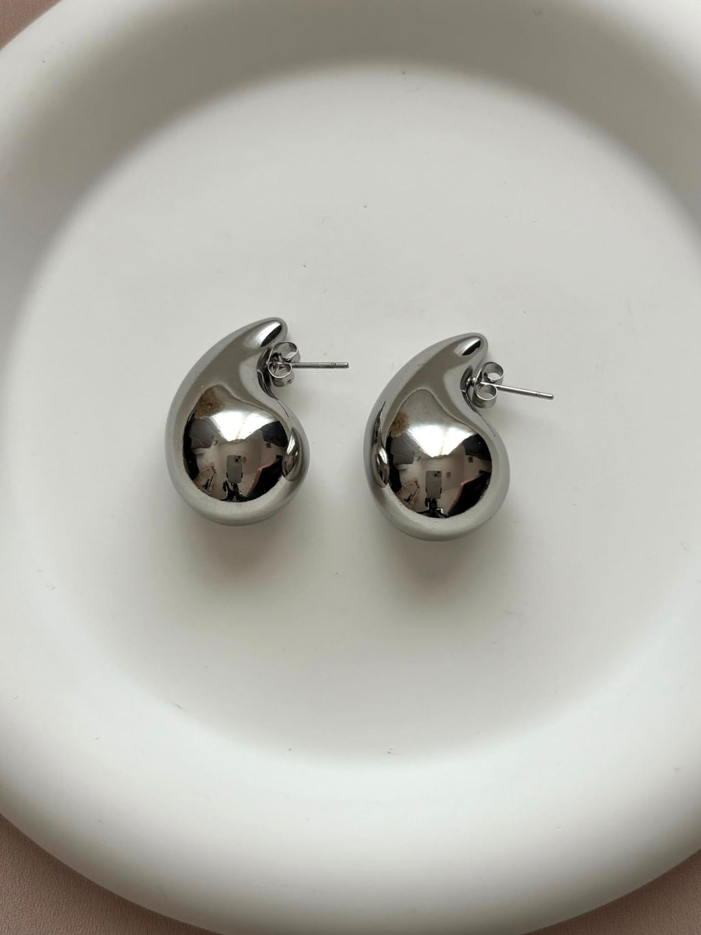 Boucles d'oreilles goutte argenté (3 tailles)