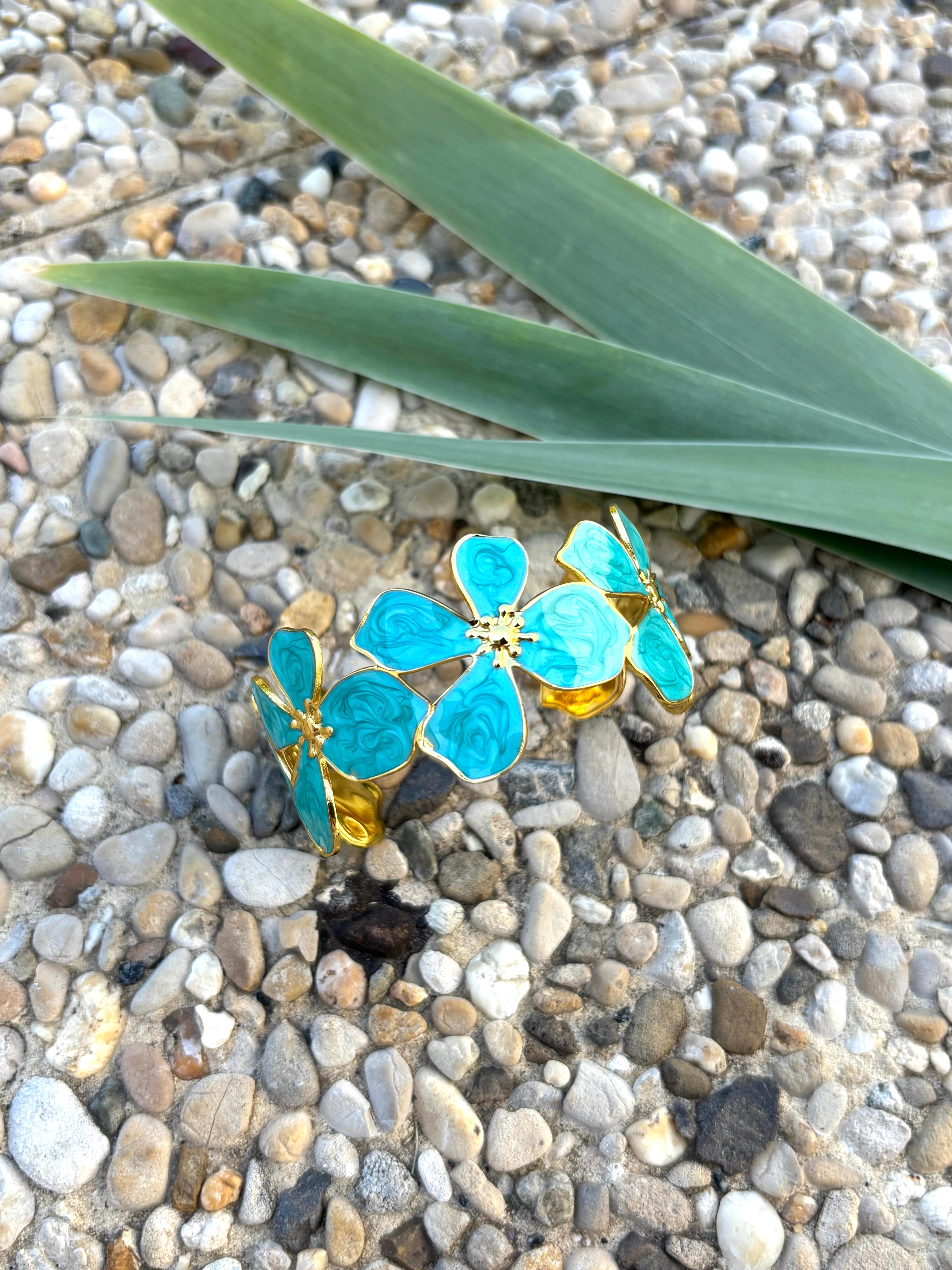 Bracelet fleur émaillé bleu turquoise