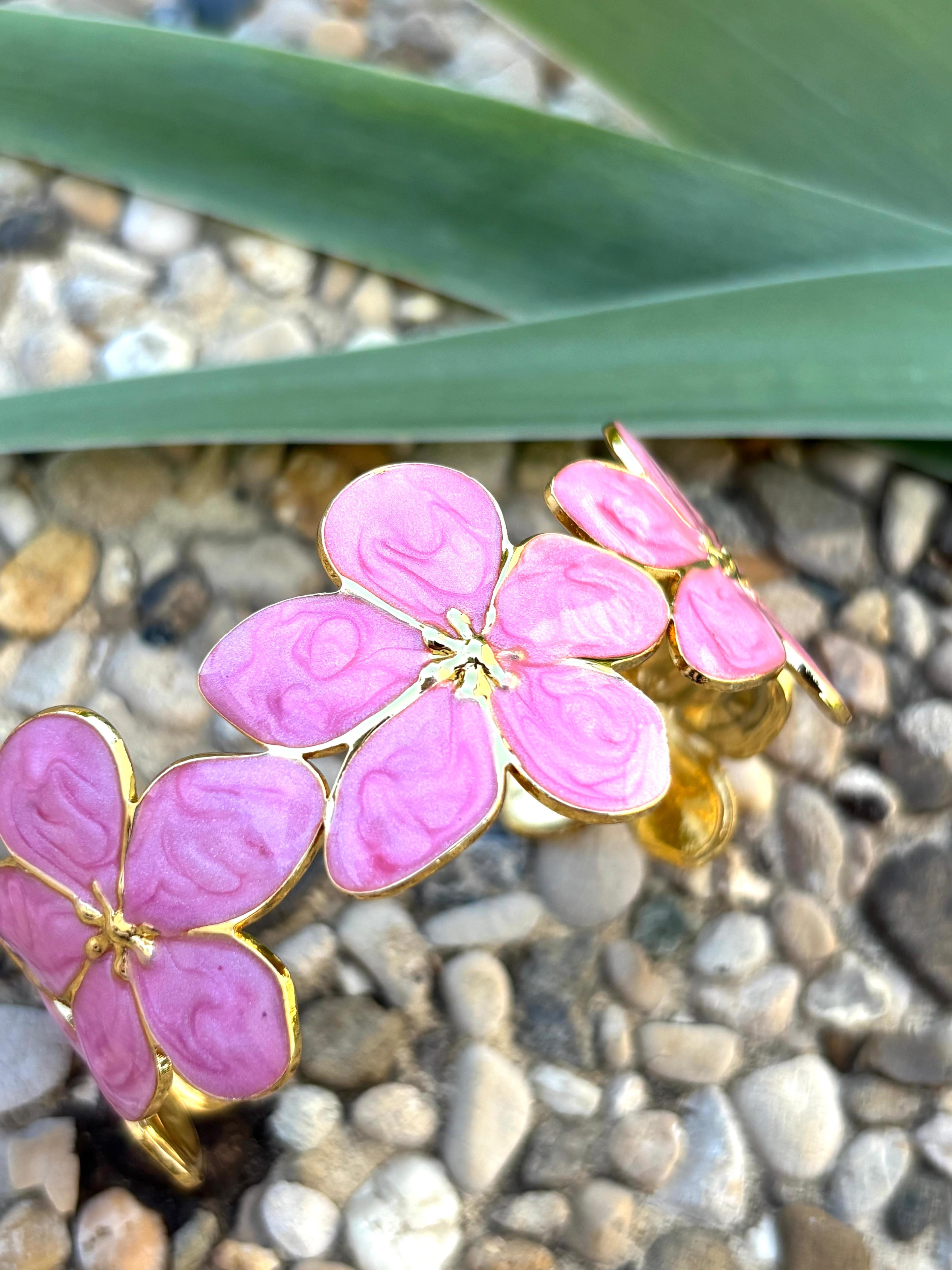 Bracelet fleur émaillé rose